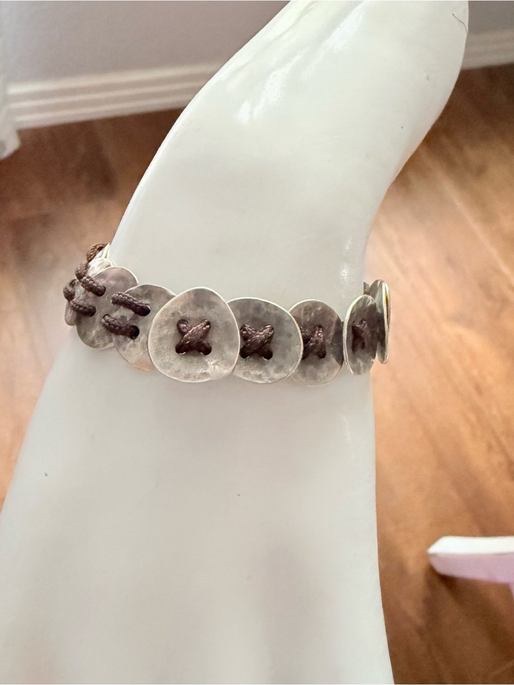 Silpada 925 Sterling Silver Disc Adjustable Fit Bracelet